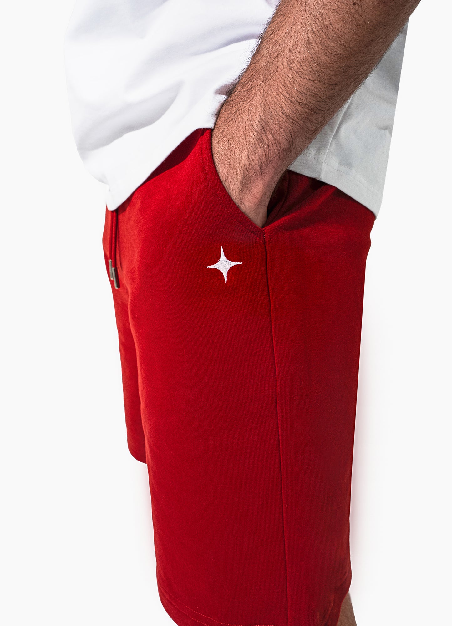 RELAXED SHORTS | RED